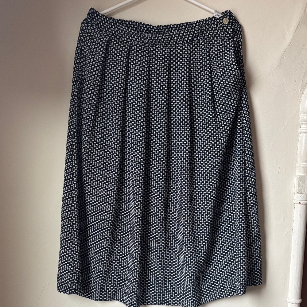 Alfred Dunner Navy and White Patterned A-Line Skirt